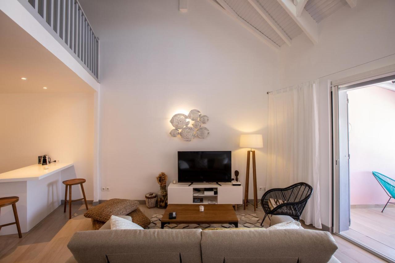 Stunning New Apartment With View Of Orient Bay Quarter of Orleans Eksteriør bilde