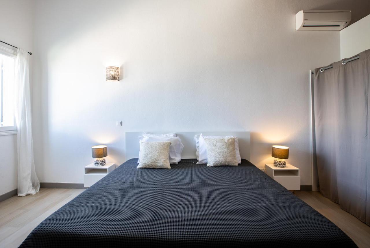 Stunning New Apartment With View Of Orient Bay Quarter of Orleans Eksteriør bilde